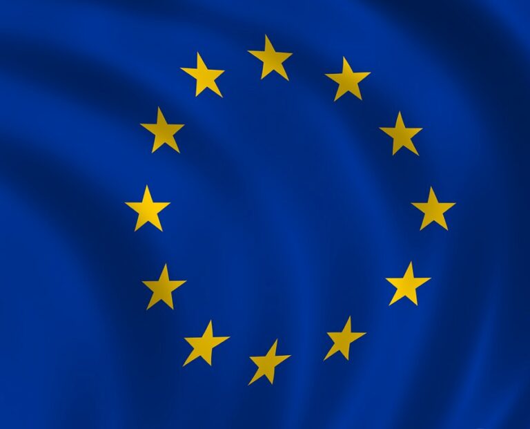 europe-flag-1332945_1280